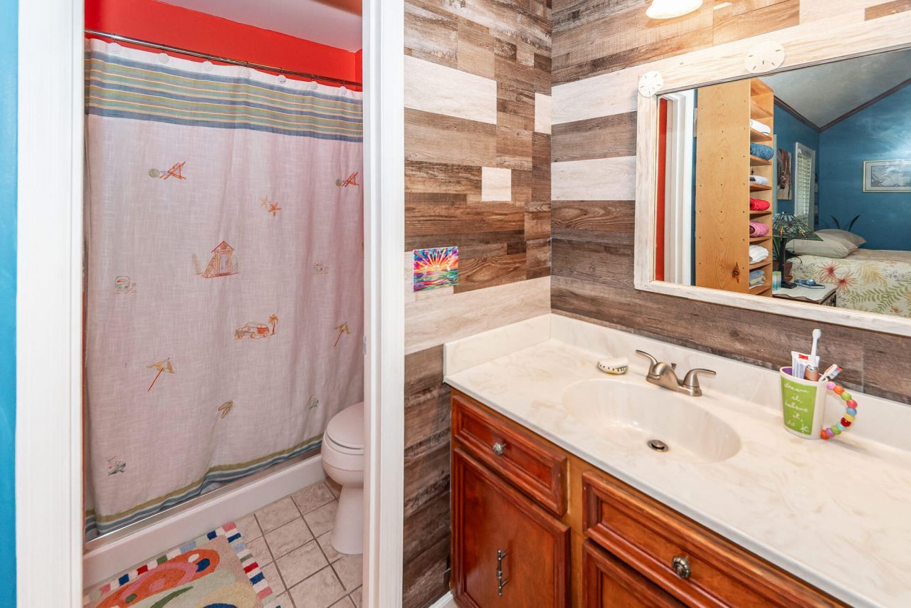 120 Savannah Round Photo 23