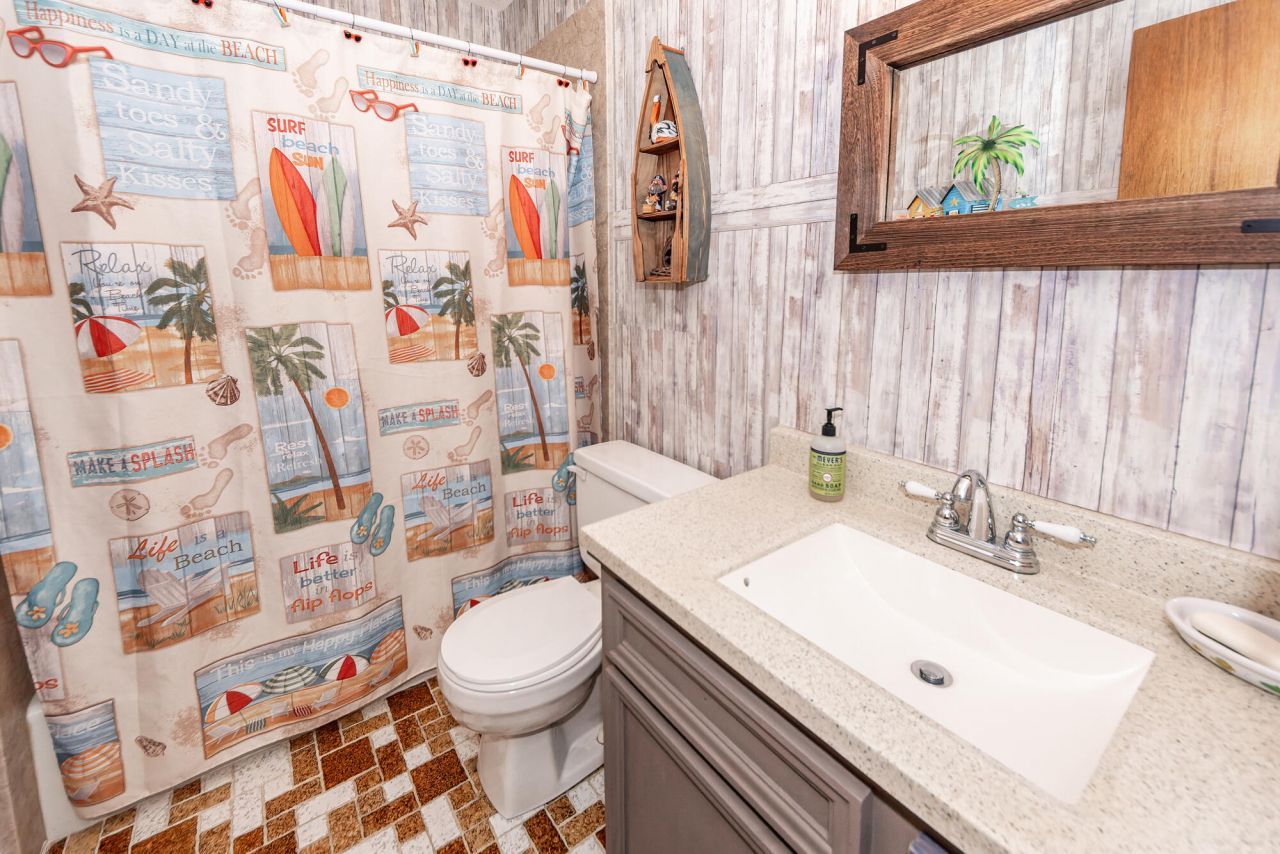 120 Savannah Round Photo 27