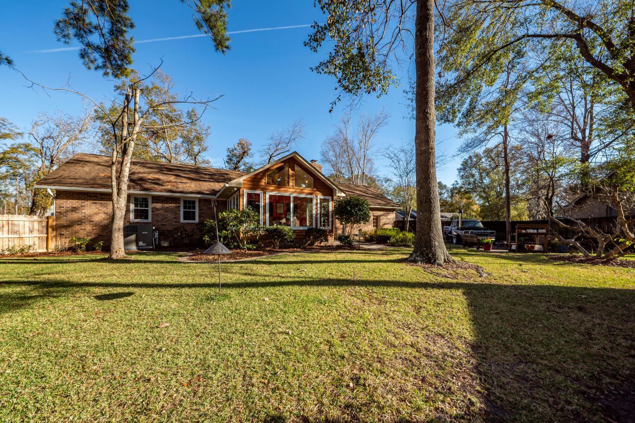 120 Savannah Round Photo 37