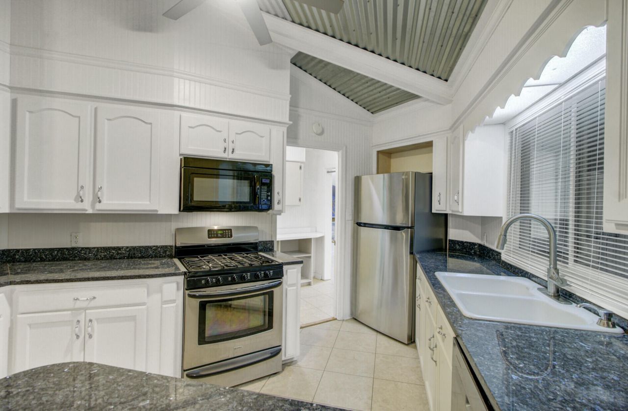 1112 Gin Pond Drive Photo 18