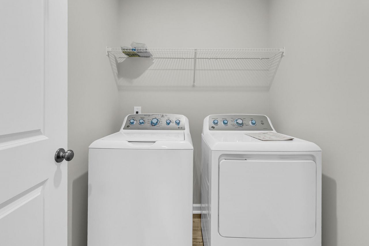 151 Casein Street Photo 28