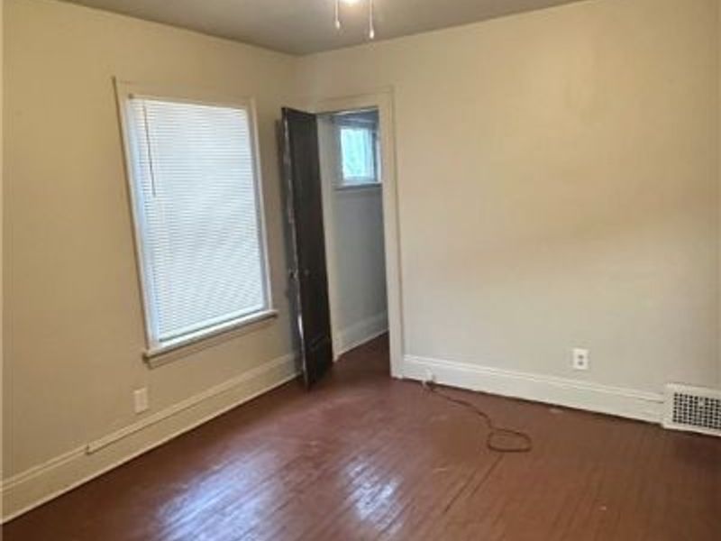 9613 Parkview Avenue, Cleveland, OH 44104 Photo 15