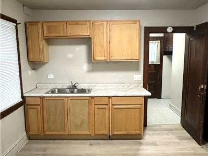 9613 Parkview Avenue, Cleveland, OH 44104 Photo 19