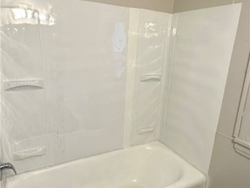 9613 Parkview Avenue, Cleveland, OH 44104 Photo 24