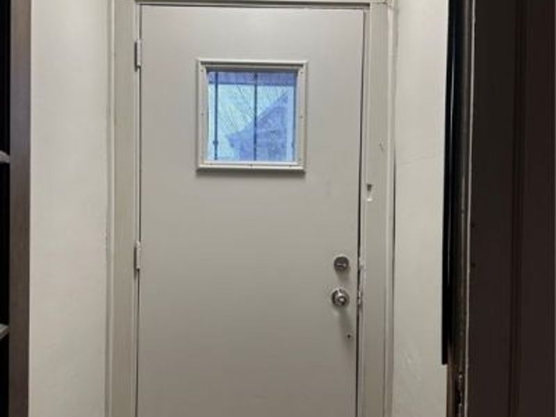 9613 Parkview Avenue, Cleveland, OH 44104 Photo 4