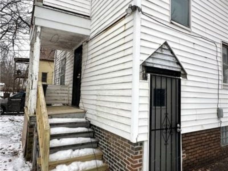 9613 Parkview Avenue, Cleveland, OH 44104 Photo 41