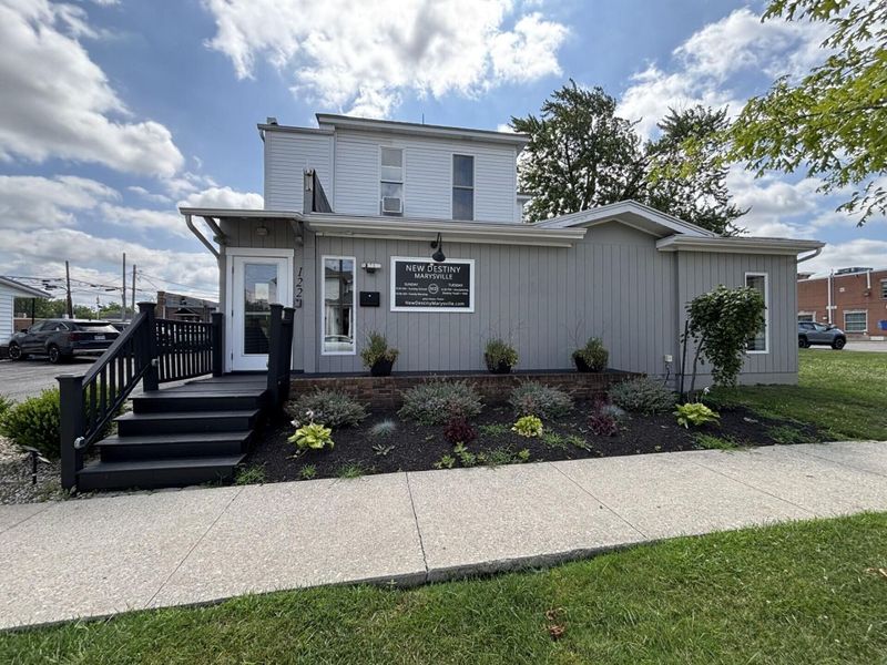 122 N Court Street, Marysville, OH 43040 Photo 1