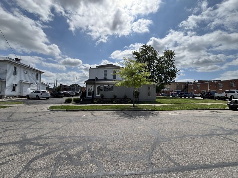 122 N Court Street, Marysville, OH 43040 Photo 5