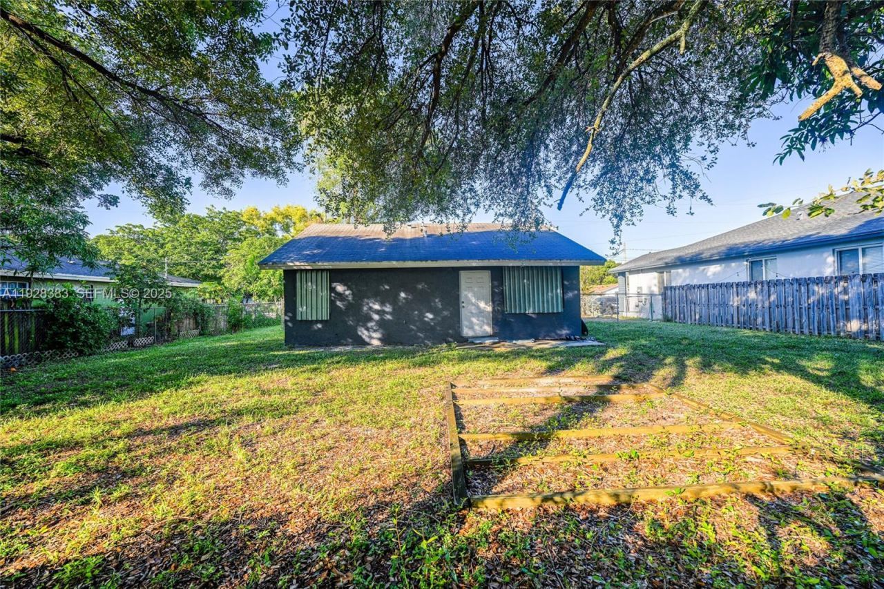 634 NW 15th Ave , Fort Lauderdale, FL 33311 Photo