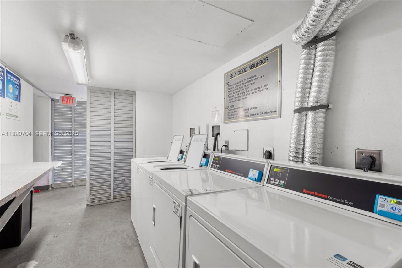 3401 N Country Club Dr, Unit 819, Aventura, FL 33180 Photo