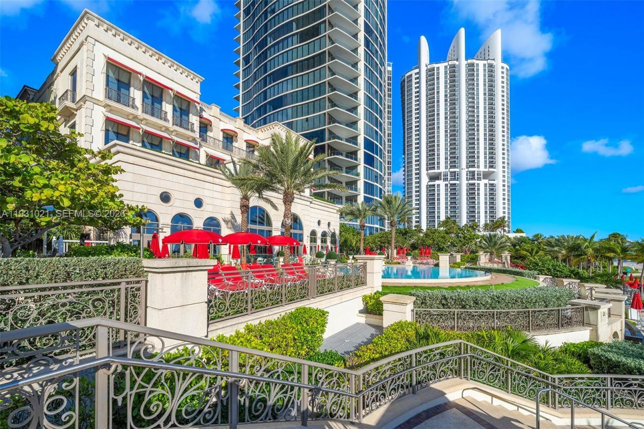 17901 Collins Ave, Unit 1002, Sunny Isles Beach, FL 33160 Photo
