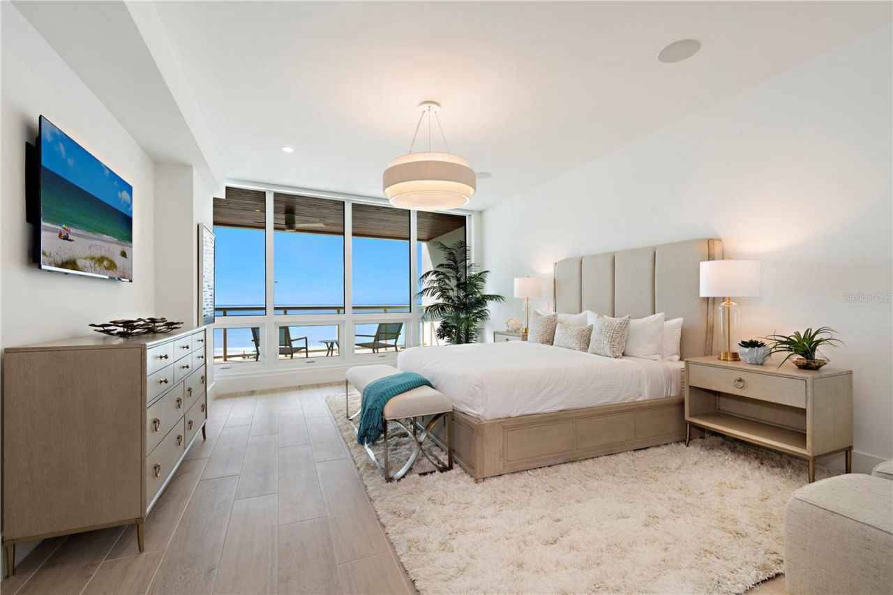 1035 Seaside Drive, Unit 501, Sarasota, FL 34242 Photo