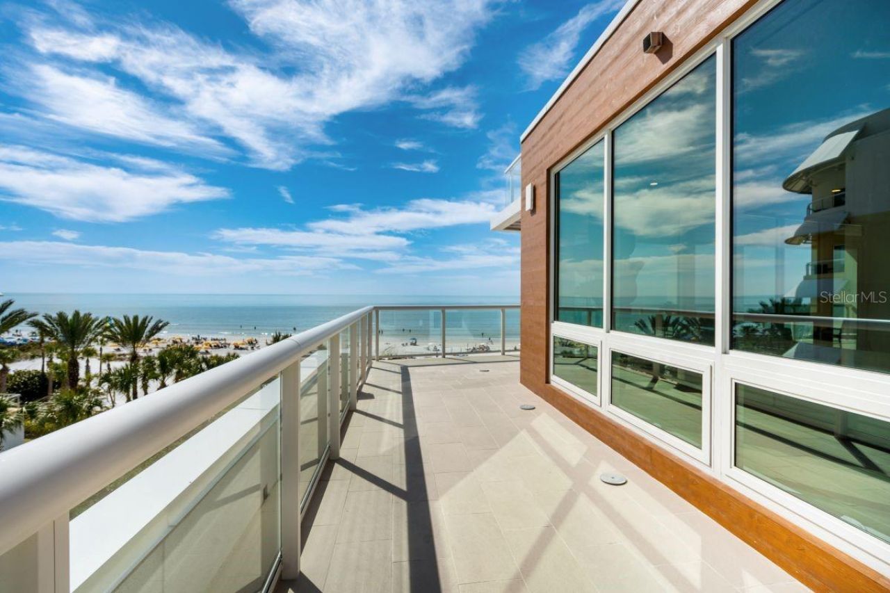 1035 Seaside Drive, Unit 501, Sarasota, FL 34242 Photo