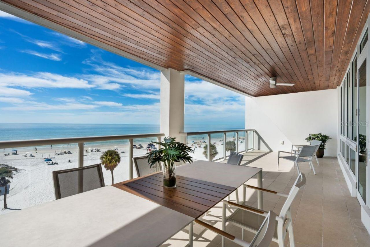 1035 Seaside Drive, Unit 501, Sarasota, FL 34242 Photo