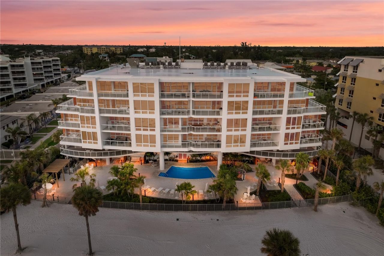1035 Seaside Drive, Unit 501, Sarasota, FL 34242 Photo