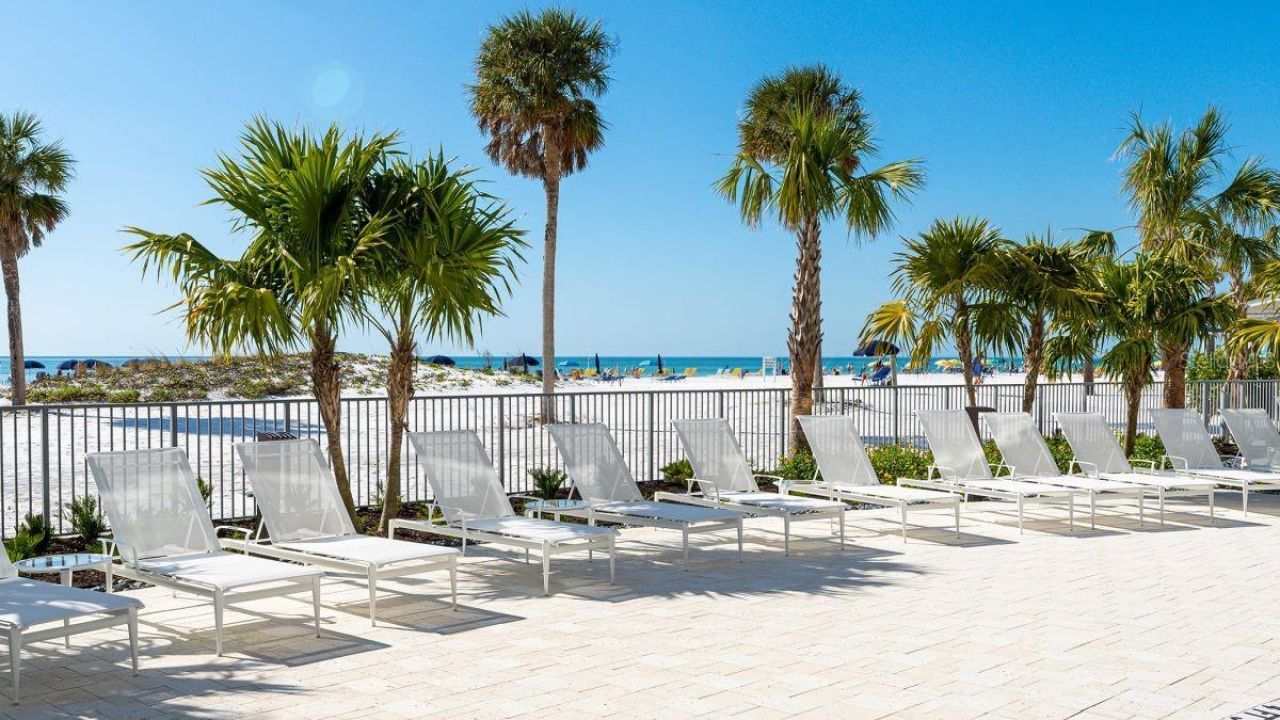 1035 Seaside Drive, Unit 501, Sarasota, FL 34242 Photo