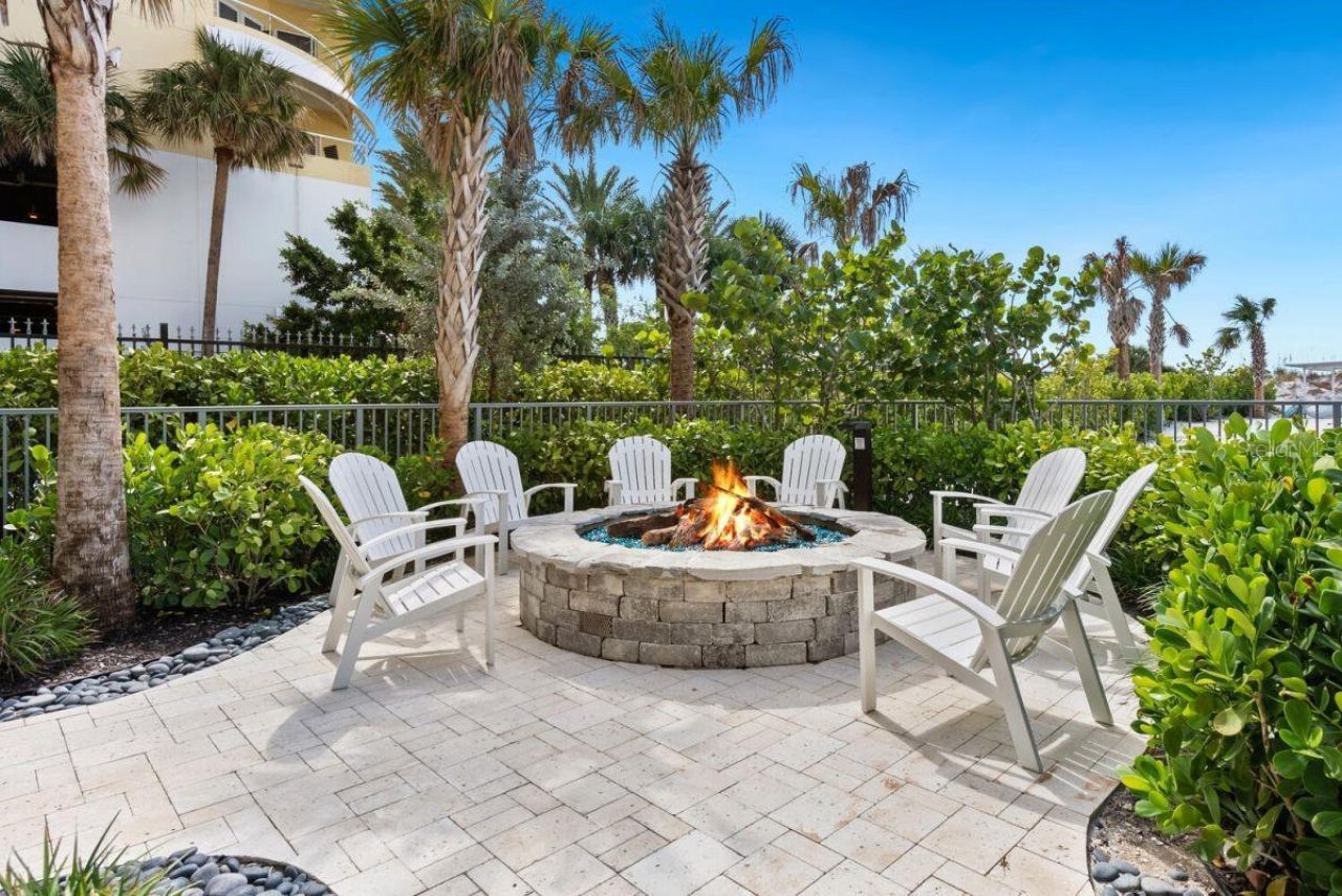 1035 Seaside Drive, Unit 501, Sarasota, FL 34242 Photo