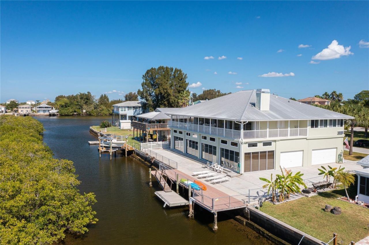 14441 Birch Street, Hudson, FL 34667 Photo