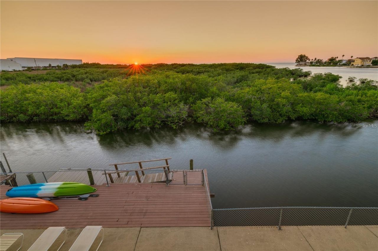 14441 Birch Street, Hudson, FL 34667 Photo