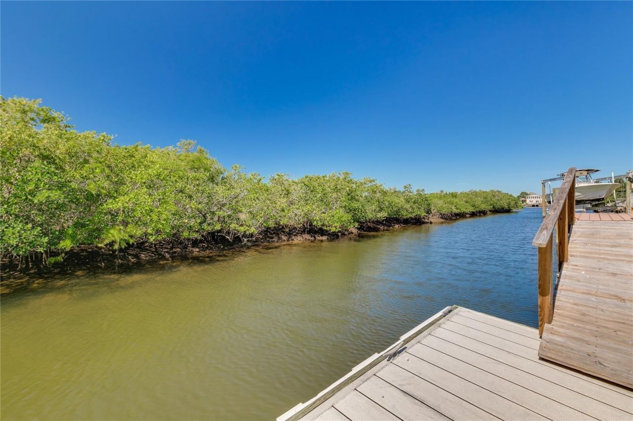 14441 Birch Street, Hudson, FL 34667 Photo