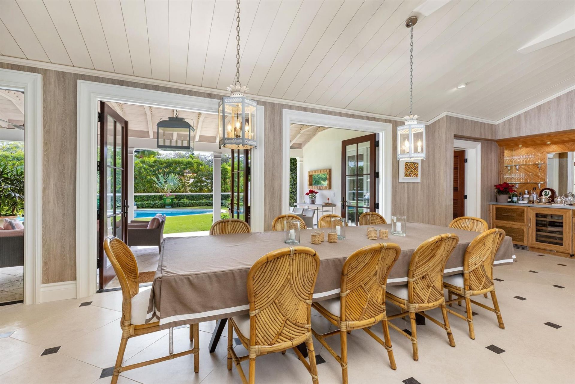 258 List Road, Palm Beach, FL 33480 Photo