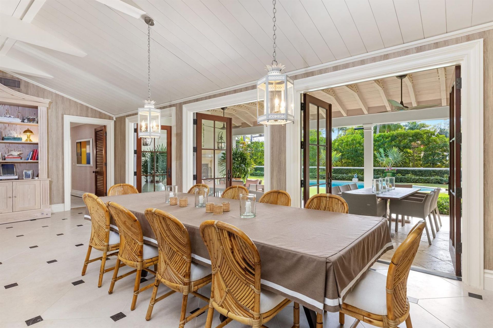 258 List Road, Palm Beach, FL 33480 Photo