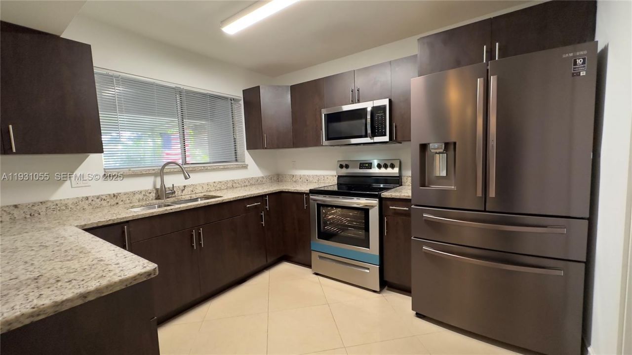 5340 Bosque Ln, Unit 98, West Palm Beach, FL 33415 Photo