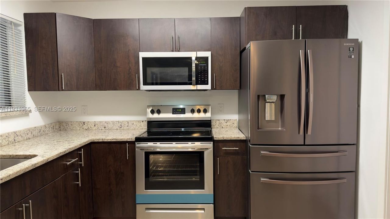 5340 Bosque Ln, Unit 98, West Palm Beach, FL 33415 Photo