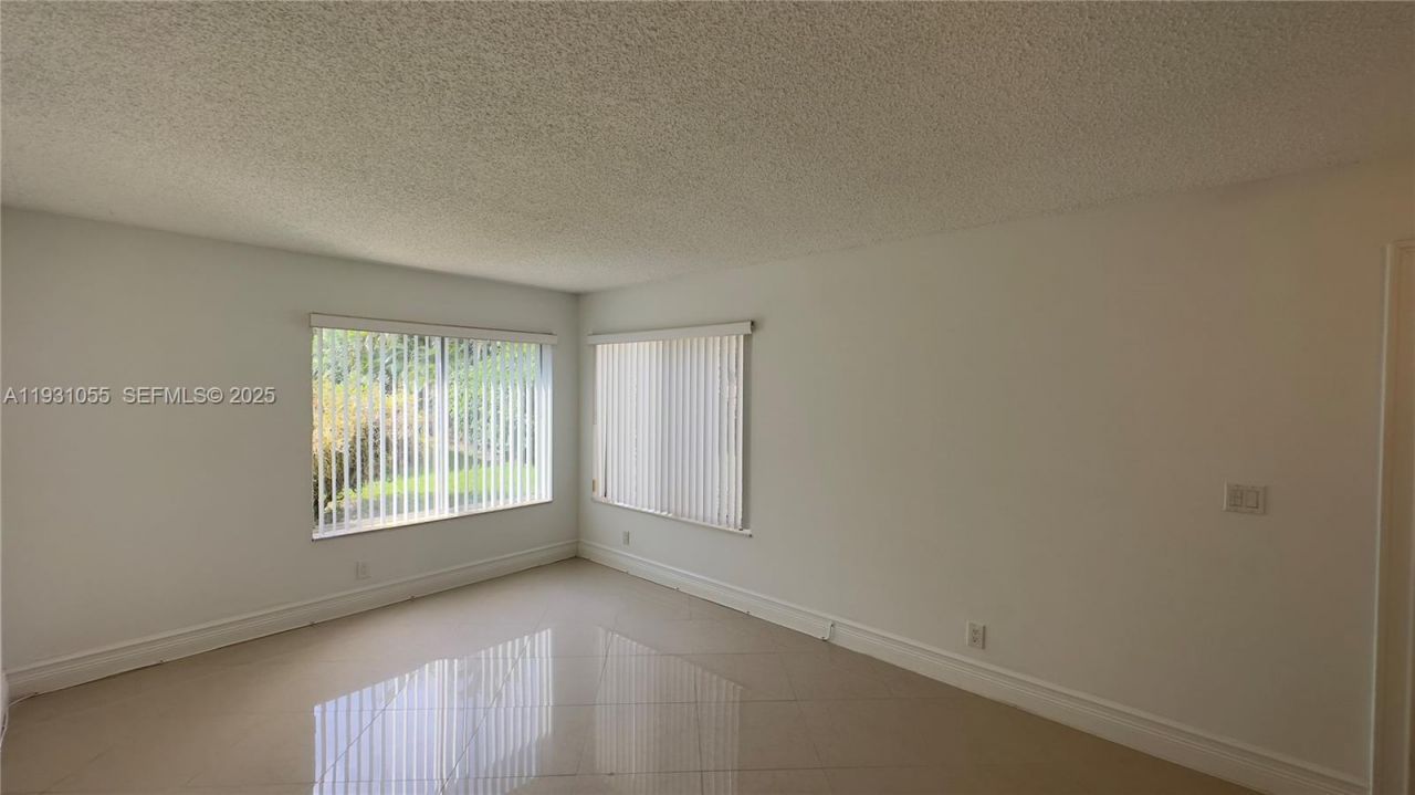 5340 Bosque Ln, Unit 98, West Palm Beach, FL 33415 Photo