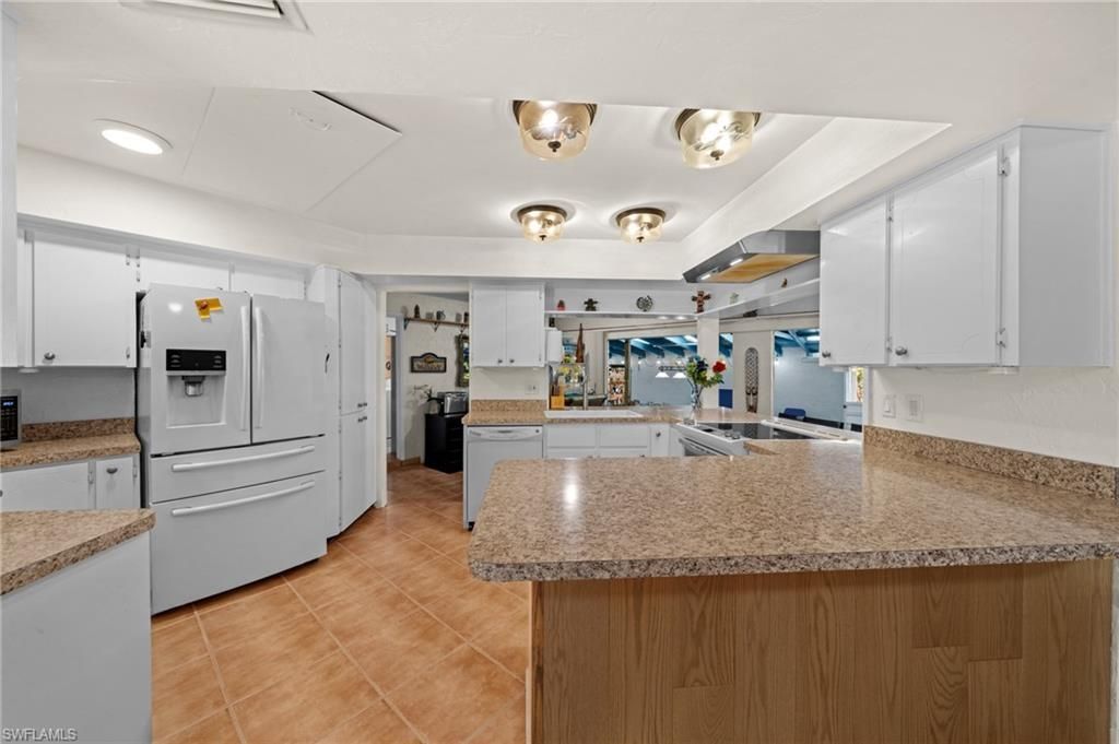 813 105th Ave N, Naples, FL 34108 Photo