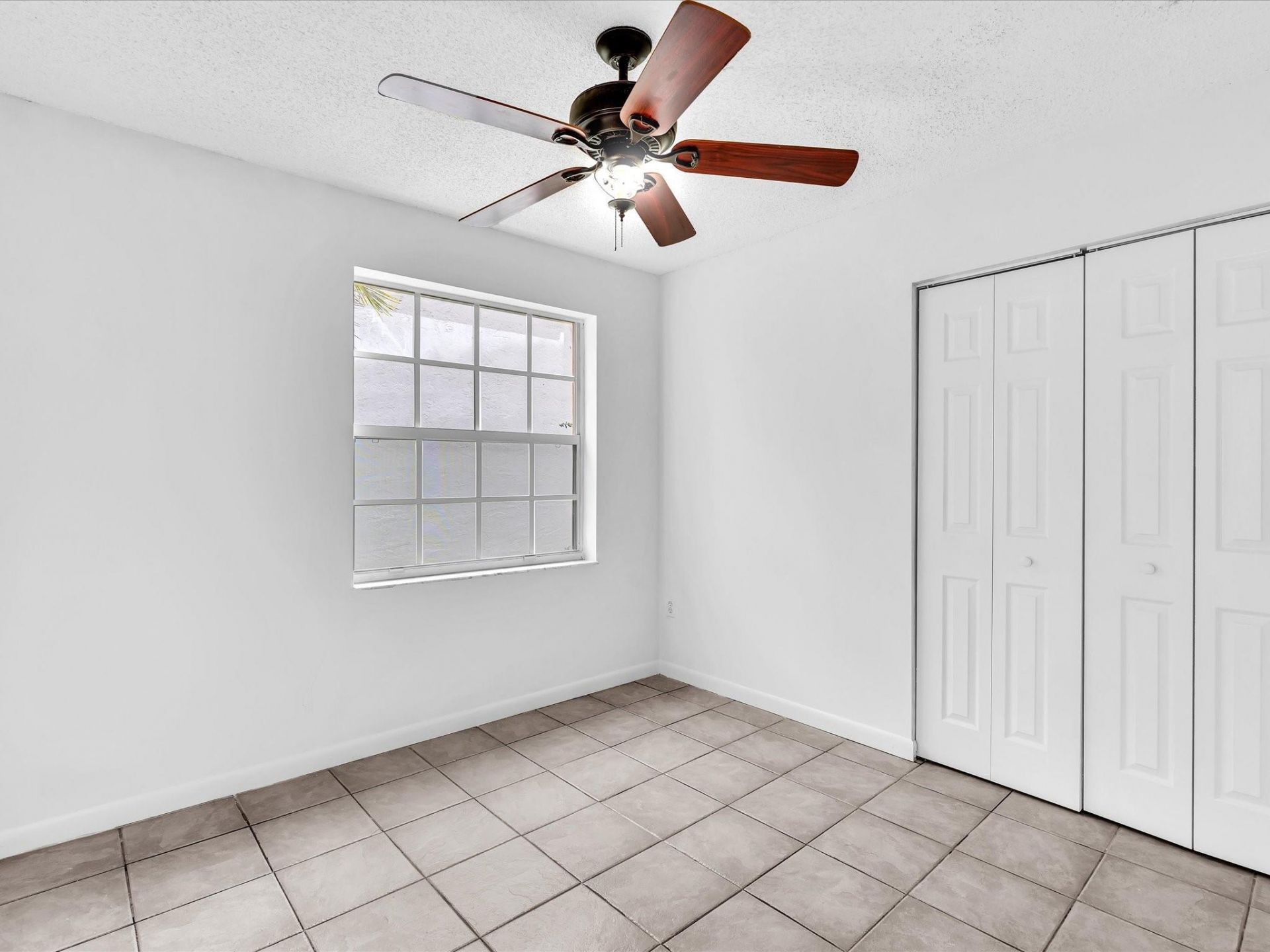 15817 NW 4th Ct, Pembroke Pines, FL 33028 Photo