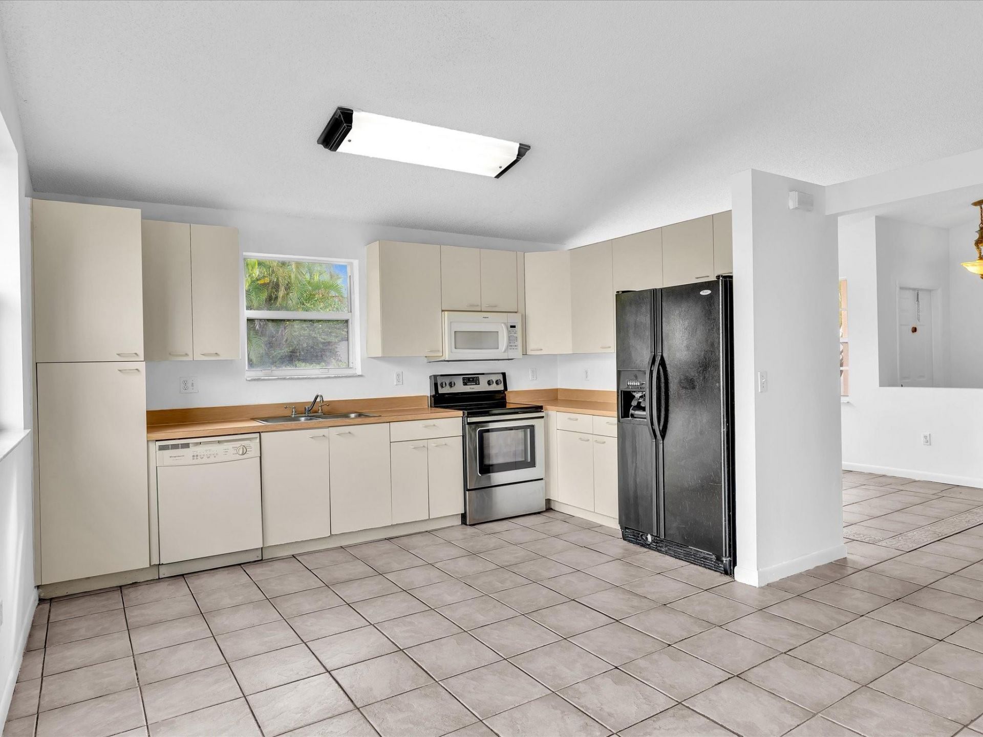 15817 NW 4th Ct, Pembroke Pines, FL 33028 Photo