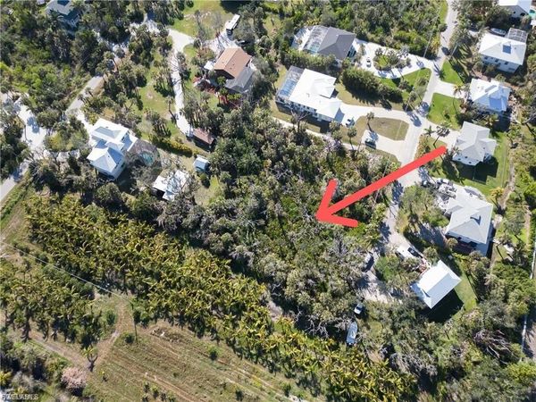 13371 Almond DR, FORT MYERS, FL 33908