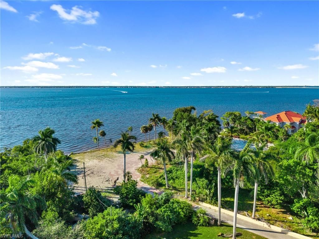 8661 Cajuput Cv , Fort Myers, FL 33919 Photo