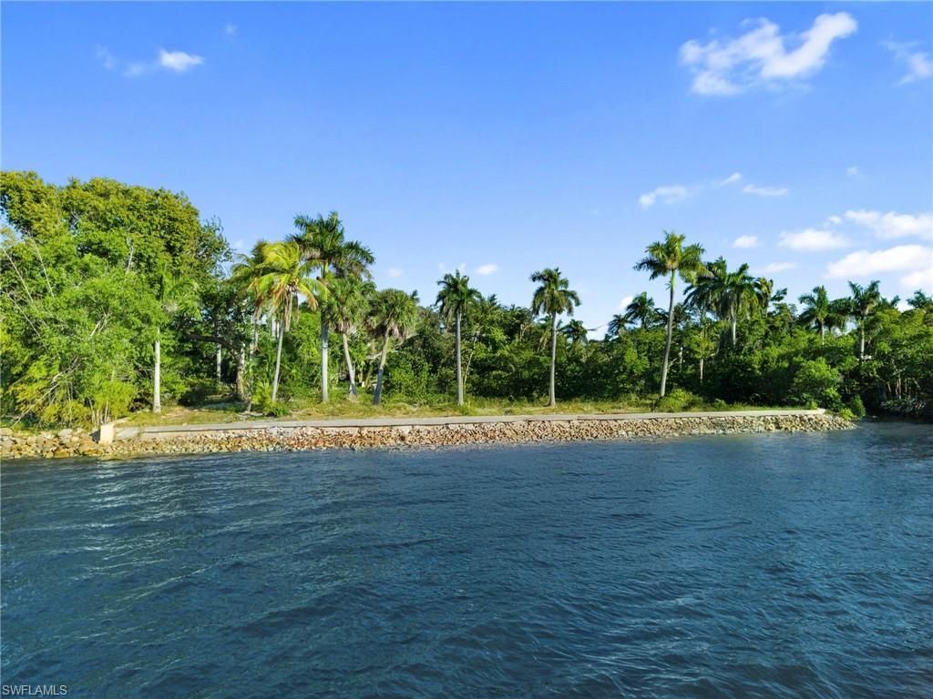 8661 Cajuput Cv , Fort Myers, FL 33919 Photo