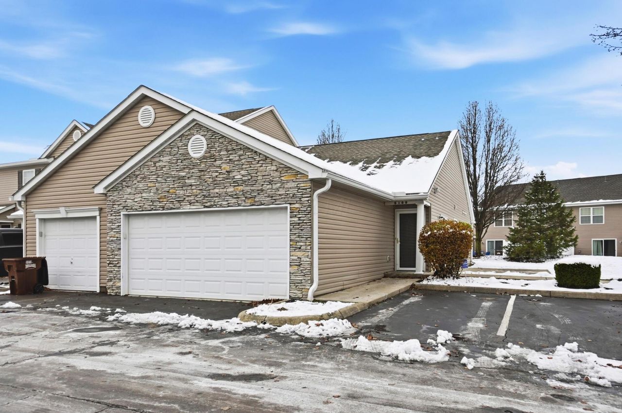 5169 Novelty Avenue, Unit 72E, Canal Winchester, OH 43110 Main Photo