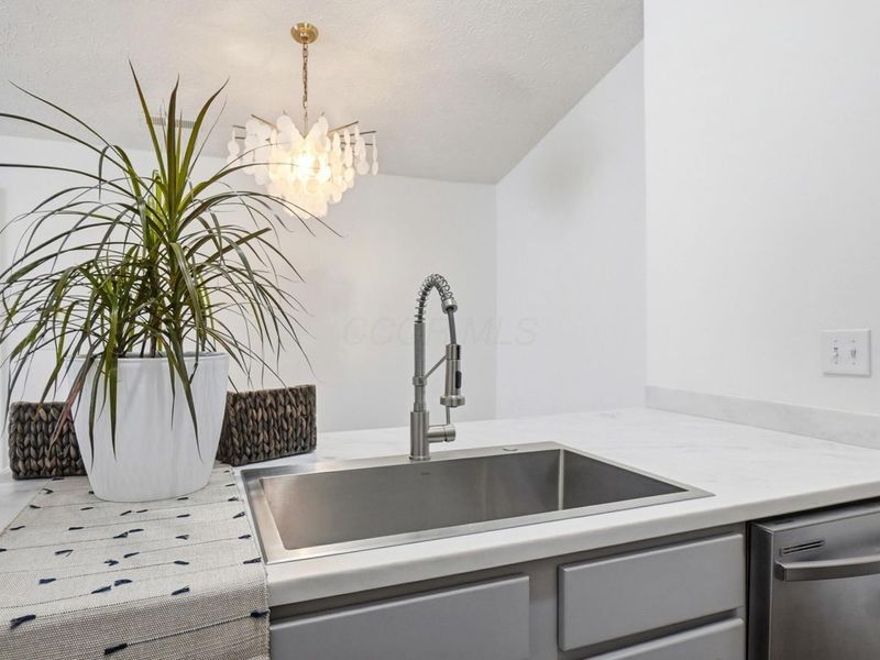 5169 Novelty Avenue, Unit 72E, Canal Winchester, OH 43110 Photo 12