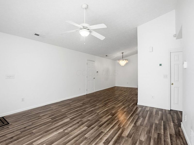 5169 Novelty Avenue, Unit 72E, Canal Winchester, OH 43110 Photo 4