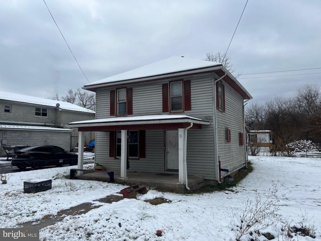 3276 William Penn Highway, Mifflintown, PA 17059 Main Photo