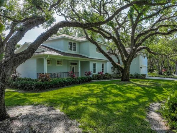 7330 36th Court, Vero Beach, FL 32967