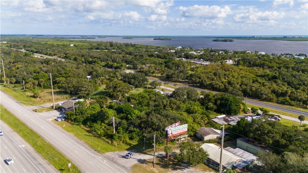 4022 N Us Highway 1, Fort Pierce, FL 34946 Photo