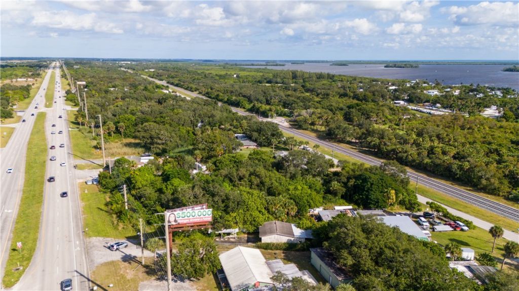 4022 N Us Highway 1, Fort Pierce, FL 34946 Photo