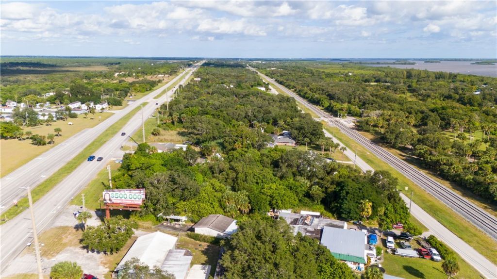 4022 N Us Highway 1, Fort Pierce, FL 34946 Photo