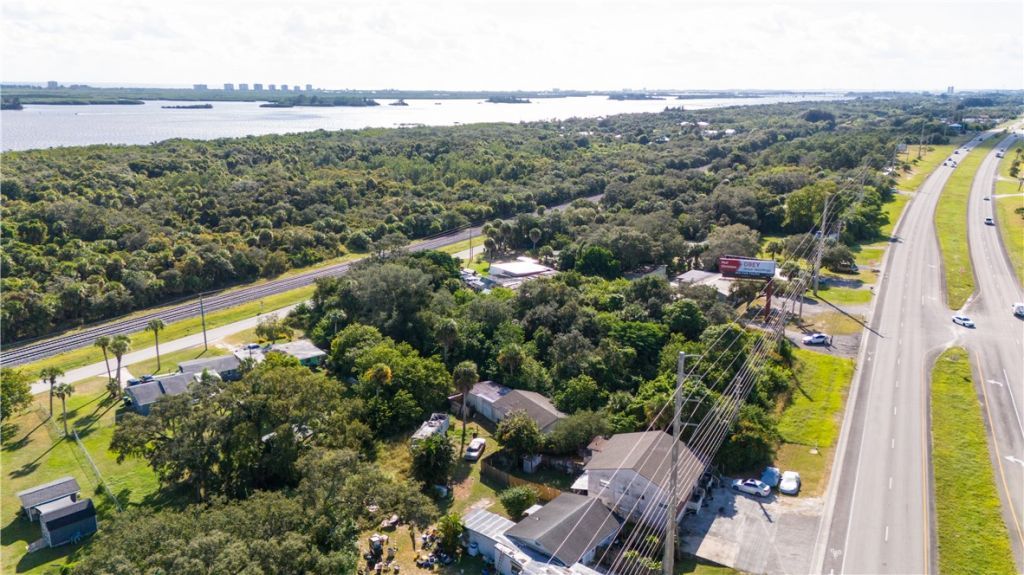 4022 N Us Highway 1, Fort Pierce, FL 34946 Photo