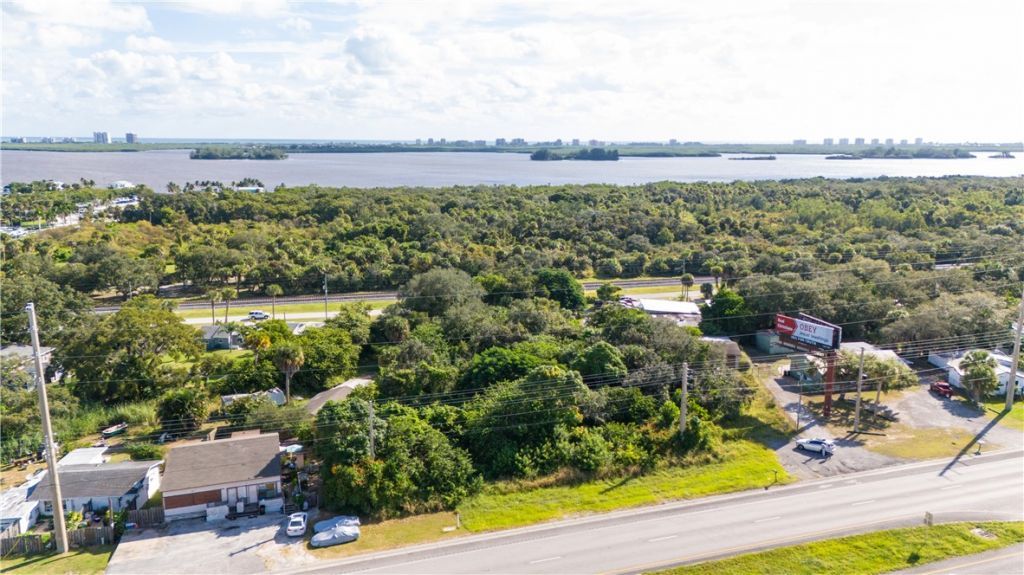 4022 N Us Highway 1, Fort Pierce, FL 34946 Photo