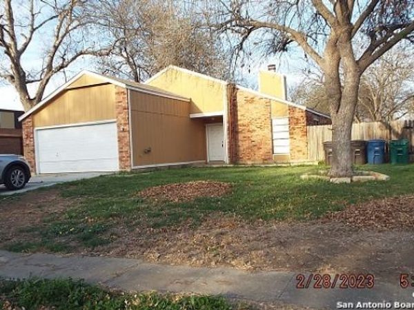 13202 Larkwalk Dr., San Antonio, TX 78233