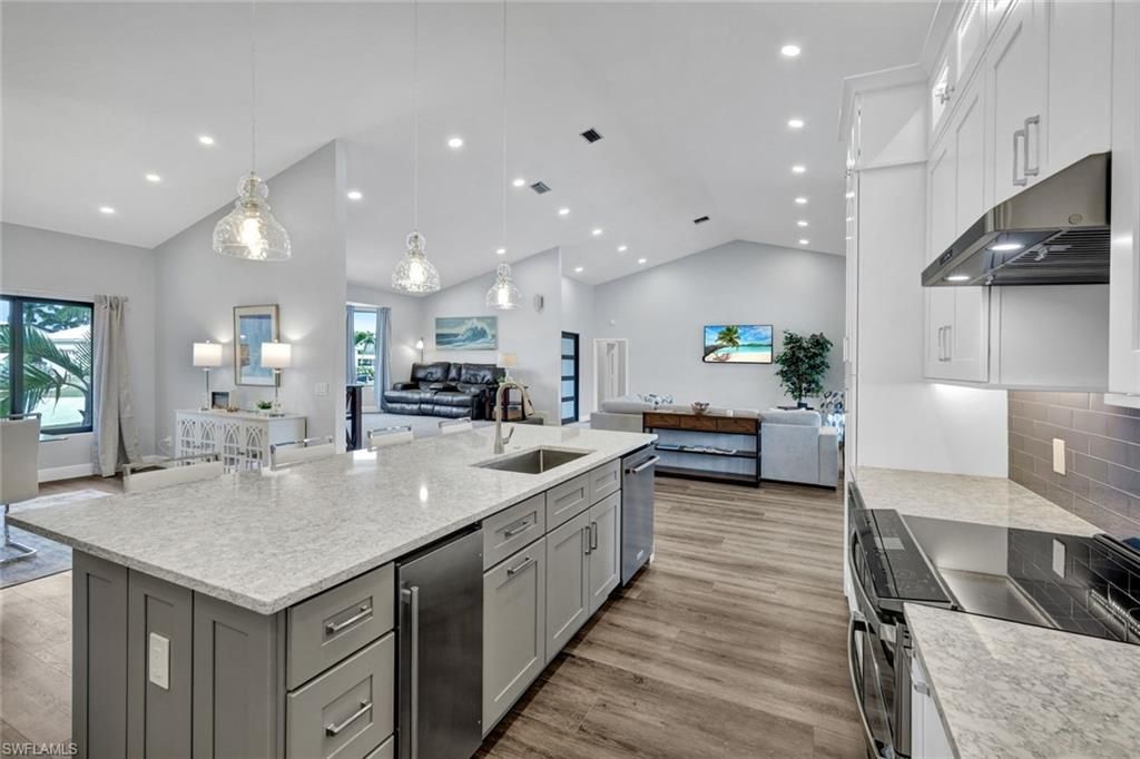 5346 SW 10th Ave, Cape Coral, FL 33914 Photo