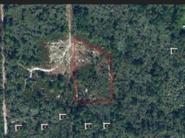 Tampa Trl & Shawnee Avenue, Fort Pierce, FL 34946
