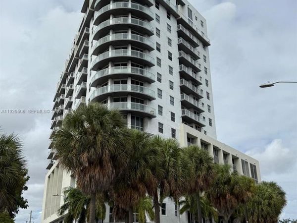 1 Glen Royal Pkwy, Unit 1612, Miami, FL 33125