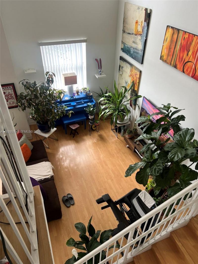 1 Glen Royal Pkwy, Unit 1612, Miami, FL 33125 Photo